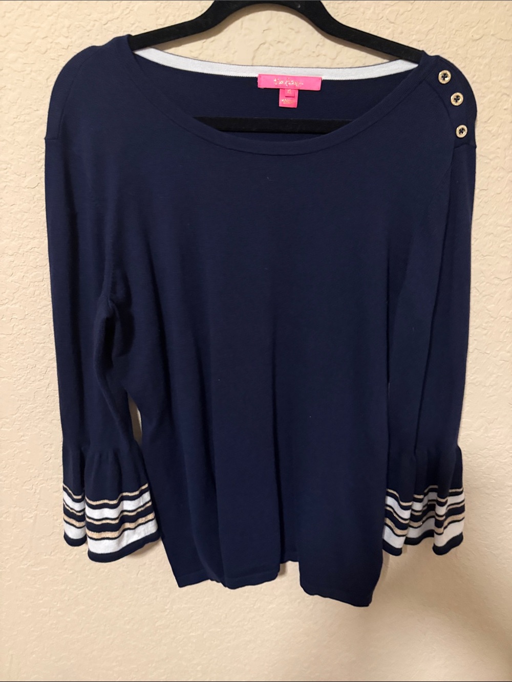 Lilly Pulitzer Navy Sweater with Cream Stripe Detail sweater contrast cuff xl
